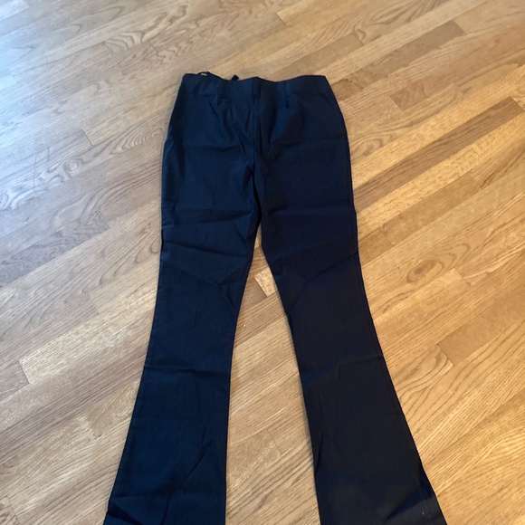 Lovers & Friends bootcut pants - Picture 7 of 8